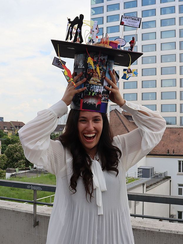 Arianna with the hat